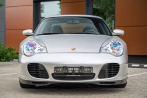 Afbeelding 58/73 van Porsche 911 Carrera 4S (2002)