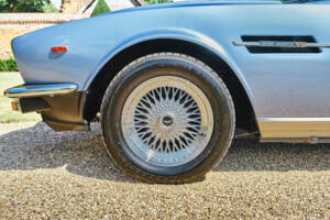 Image 6/22 of Aston Martin V8 Volante (1986)