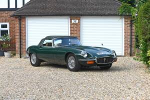 Image 12/26 de Jaguar Type E V12 (1973)