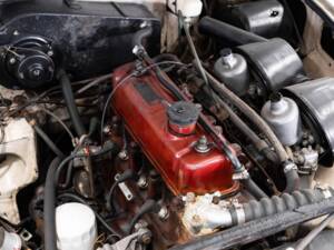 Bild 43/44 von MG MGB GT (1971)