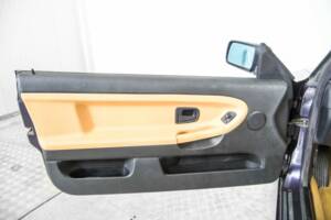 Bild 32/50 von BMW 318i (1996)