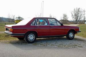 Image 2/20 of Audi 100 (1980)