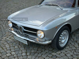 Afbeelding 6/84 van Alfa Romeo Giulia 1600 GT Junior (1972)