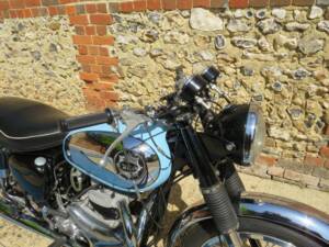 Image 5/45 of BSA A 10 Rocket Gold Star (1963)