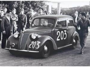 Image 7/50 of FIAT 1100 B (1947)