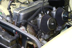Bild 26/34 von MG MGB GT (1966)