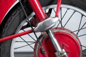 Bild 37/50 von Moto Guzzi DUMMY (1950)