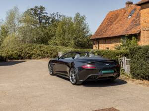Imagen 54/57 de Aston Martin Vanquish Volante (2015)