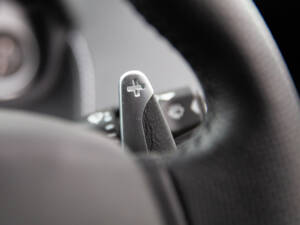Immagine 49/98 di Aston Martin DBS (2010)