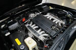 Image 45/47 of Jaguar XJ12 6.0 (1994)