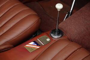 Image 18/26 of Mercedes-Benz 300 SL Roadster (1959)