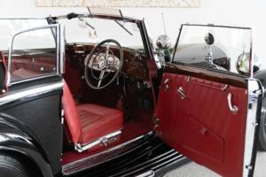 Imagen 30/50 de Mercedes-Benz 500 K Cabriolet B (1935)