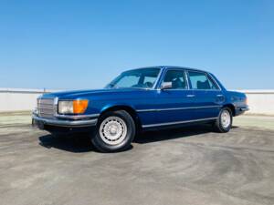 Image 3/15 of Mercedes-Benz 450 SEL 6,9 (1975)