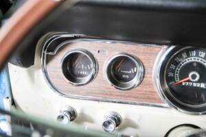 Image 20/50 of Ford Mustang 302 (1966)