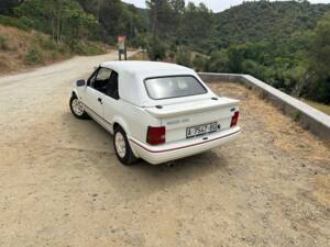 Image 10/15 of Ford Escort IV XR3i (1988)