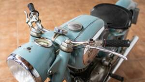 Image 9/12 de Victoria KR 26 N (1954)