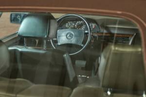 Bild 30/56 von Mercedes-Benz 500 SEC Bähr (1990)