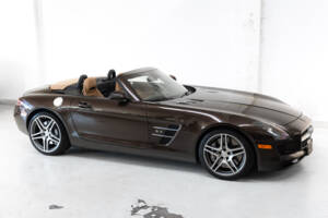 Bild 32/46 von Mercedes-Benz SLS AMG Roadster (2012)