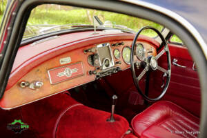 Image 13/50 de MG MGA Twin Cam (1958)