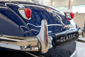 Immagine 40/62 di Jaguar XK 140 OTS (1954)
