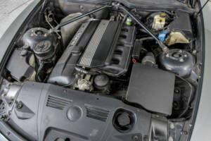Afbeelding 43/50 van BMW Z4 2.5i (2004)