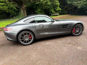 Image 12/25 of Mercedes-AMG GT-S (2015)