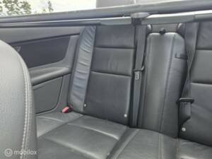 Image 28/38 de Volvo C70 2.4 (2006)