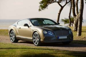 Image 16/28 of Bentley Continental GT V8 (2016)