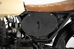 Image 21/50 of Moto Guzzi V 35 Imola II (1983)