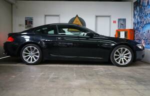 Bild 30/34 von BMW M6 (2008)