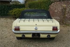 Immagine 38/50 di Ford Mustang 289 (1966)