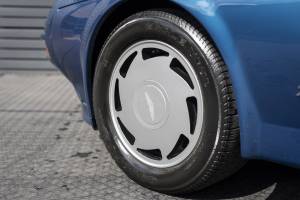Image 25/25 of Aston Martin V8 Zagato Volante (1989)