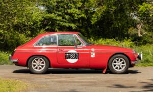 Image 2/50 of MG MGB GT (1970)