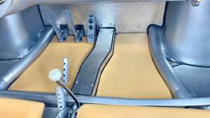 Bild 9/21 von Porsche 550 Spyder RS 1500 (1987)