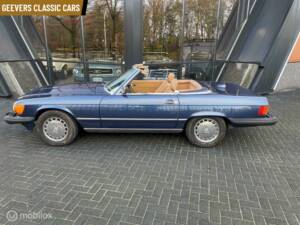 Afbeelding 1/12 van Mercedes-Benz 560 SL (1987)
