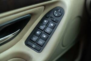 Immagine 38/50 di BMW 725tds (1997)