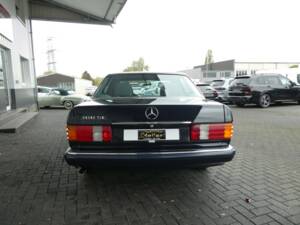 Bild 5/21 von Mercedes-Benz 300 SE (1990)