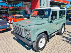 Bild 2/14 von Land Rover Defender 90 (2015)