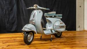 Image 1/14 de Piaggio Vespa 125 (1961)