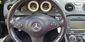 Image 36/45 of Mercedes-Benz SL 350 (2010)