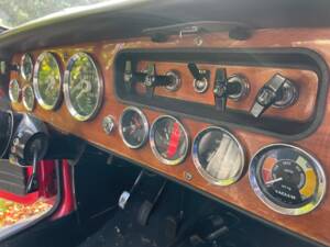 Bild 6/8 von Triumph Vitesse 2-liter Mk II (1969)