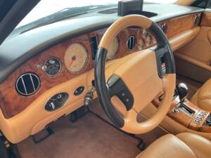 Bild 14/31 von Bentley Arnage Red Label (2000)