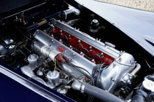Image 4/50 de Jaguar XK 140 DHC (1957)