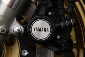 Immagine 39/50 di Yamaha RZV 500 R (1985)