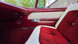 Image 23/75 of Lincoln Continental Mark II (1956)