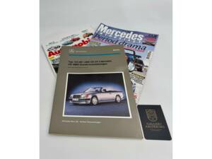 Immagine 7/50 di Mercedes-Benz 300 CE-24 3.4 AMG (1993)