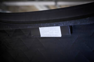 Image 98/100 of Ferrari 412 (1986)