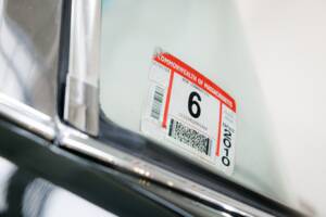 Image 28/32 of Mercedes-Benz 280 SE 3,5 (1971)