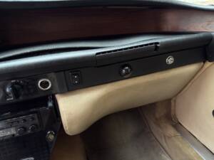 Imagen 25/34 de Rover 3500 (1973)