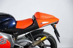 Image 24/50 of Aprilia RS 125 (1999)